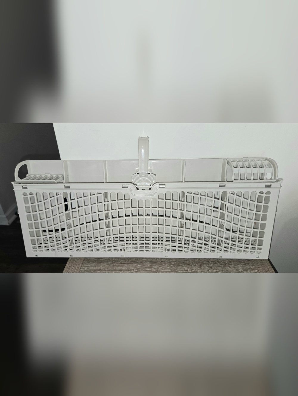 Whirlpool Dishwasher DU640XTKQ0 Silverware Basket P/N 8269307